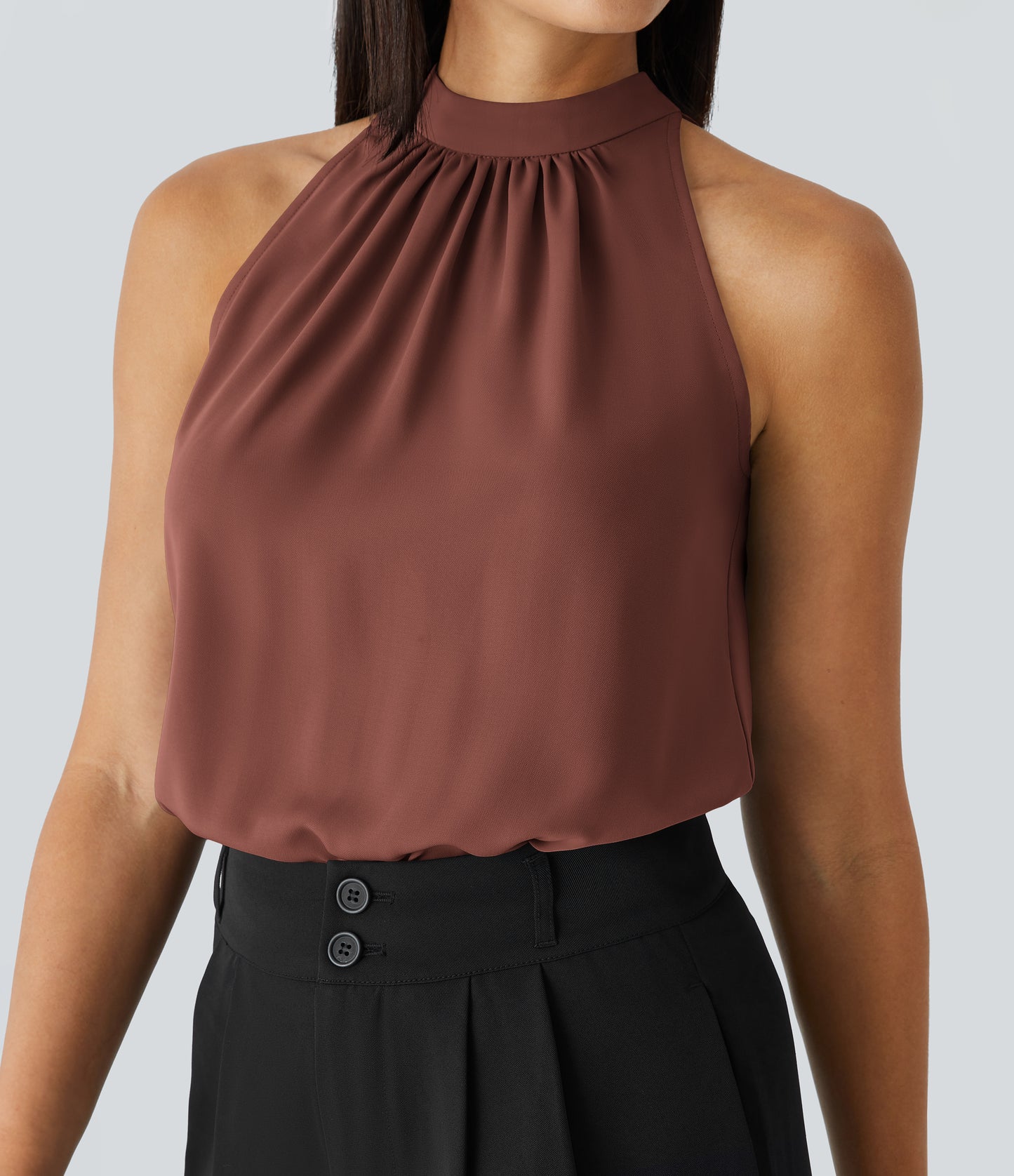Chic Keyhole Back Halter Sleeveless Work Blouse with Elegant Curved Hem