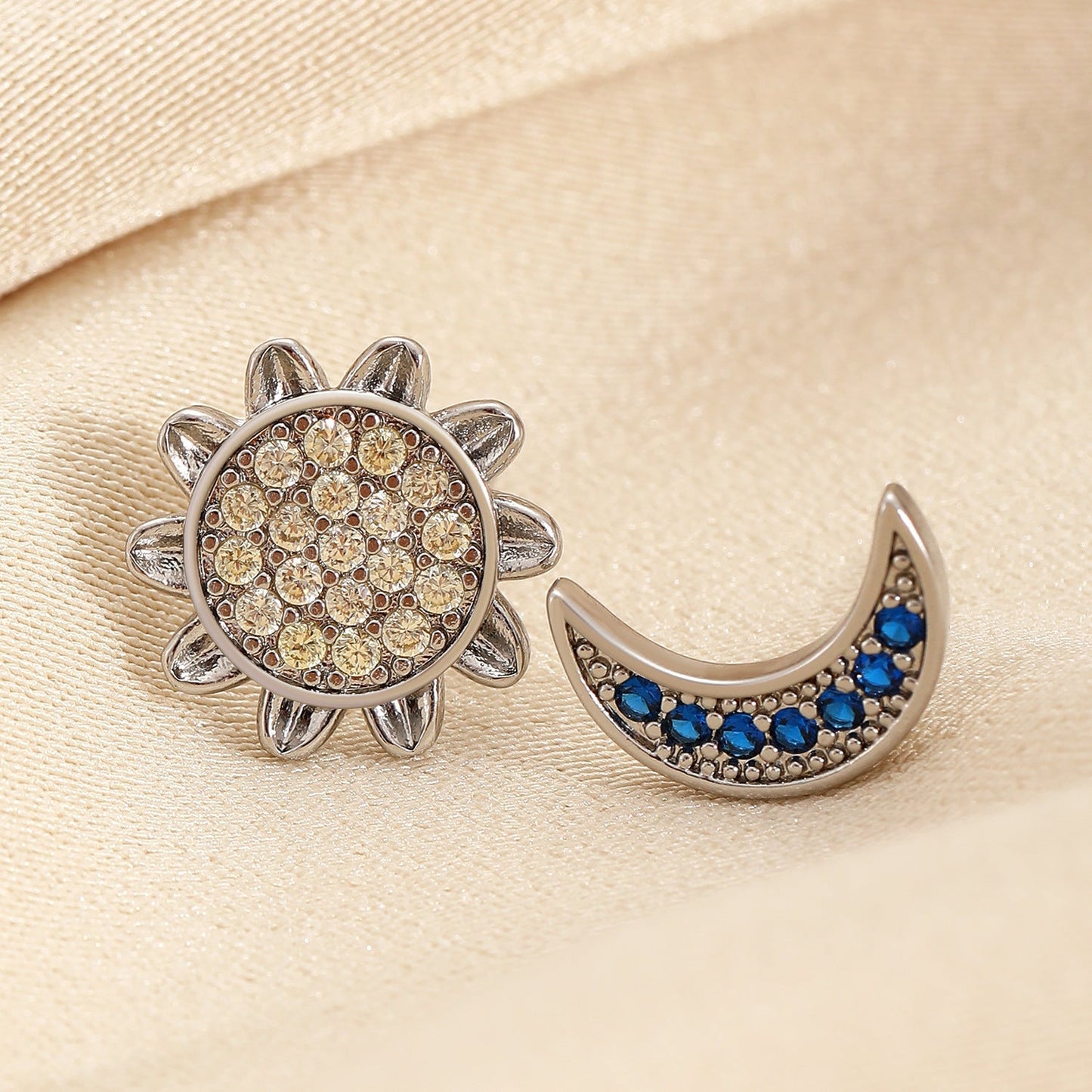 Sun And Moon Full Diamond Stainless 02