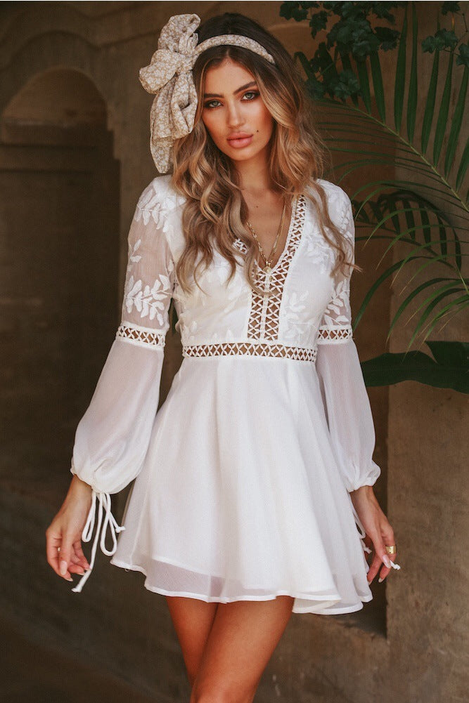 V-neck halter lace dress