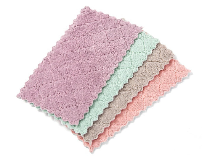 Premium kitchen towel featuring quick-dry absorption technology and oil-repellent surface treatment