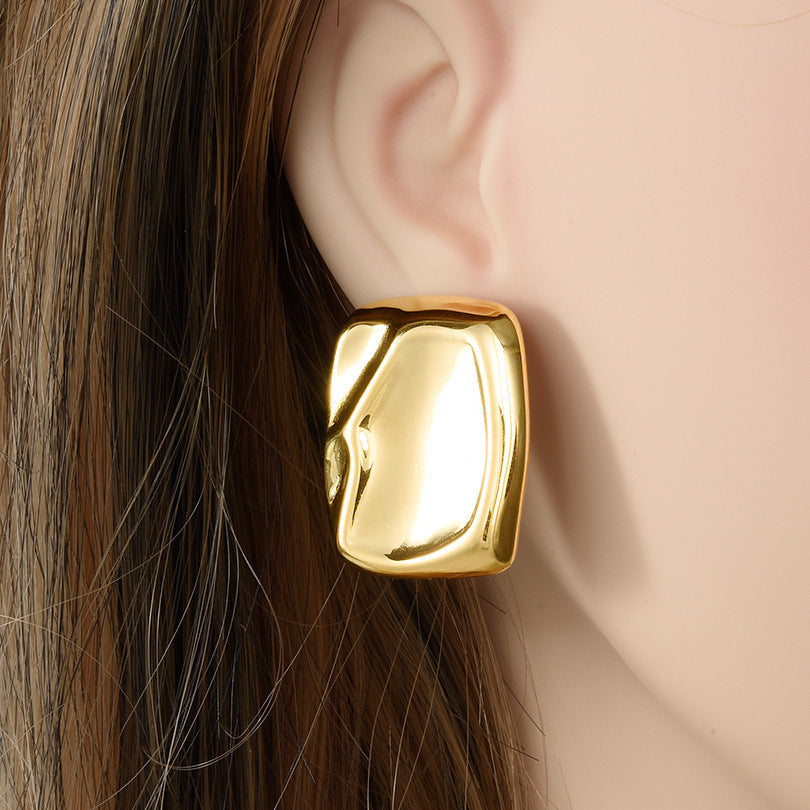 Glazed Surface Ear Stud Women