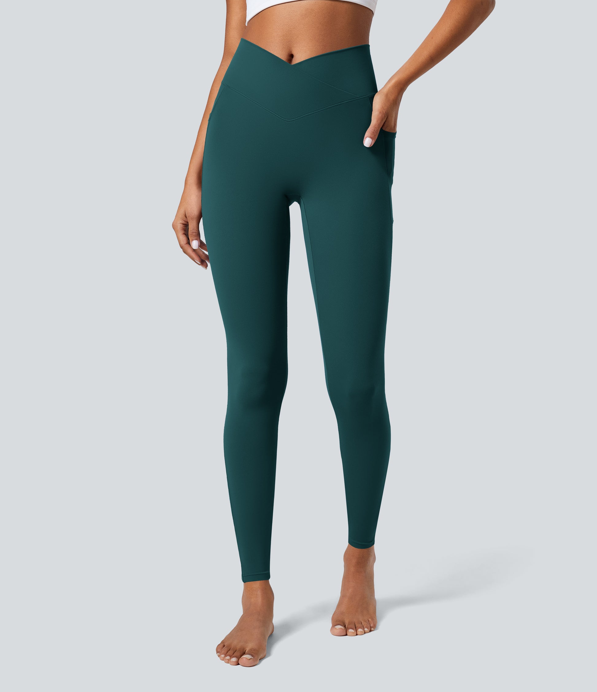 Halara Softlyzero Crossover Pocket UPF50+ High-Waisted Performance Leggings for Women
