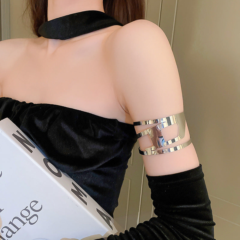 Women's European And American Open Arm All-match Exaggerated Bracelet
