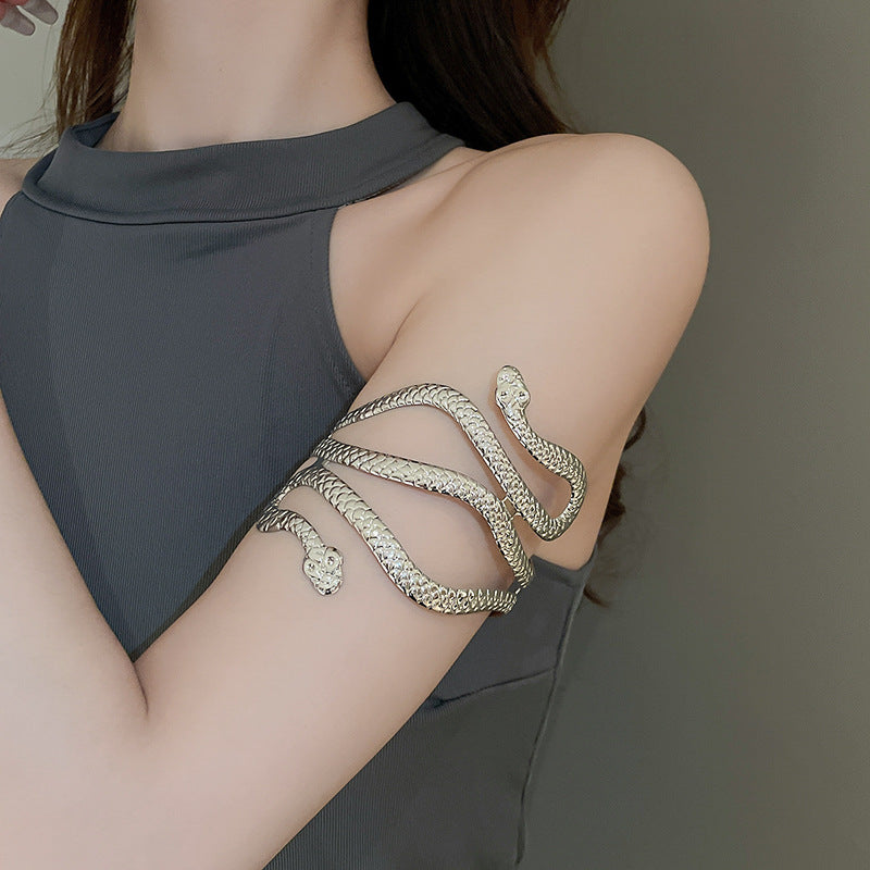 Women's European And American Open Arm All-match Exaggerated Bracelet