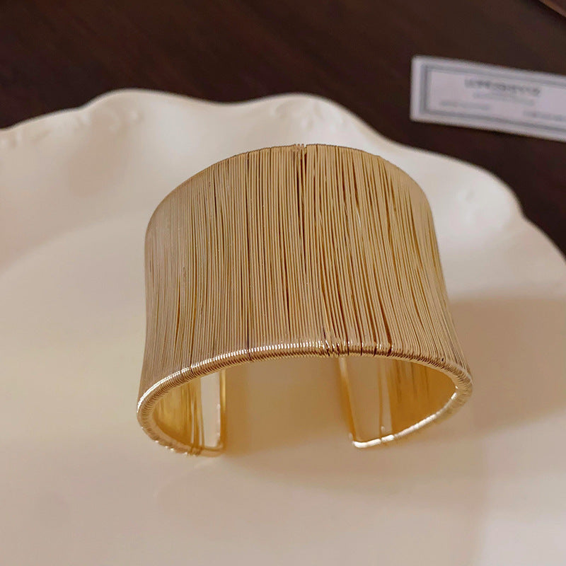 Women's European And American Open Arm All-match Exaggerated Bracelet