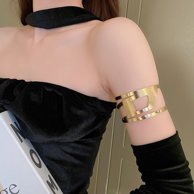 Women's European And American Open Arm All-match Exaggerated Bracelet
