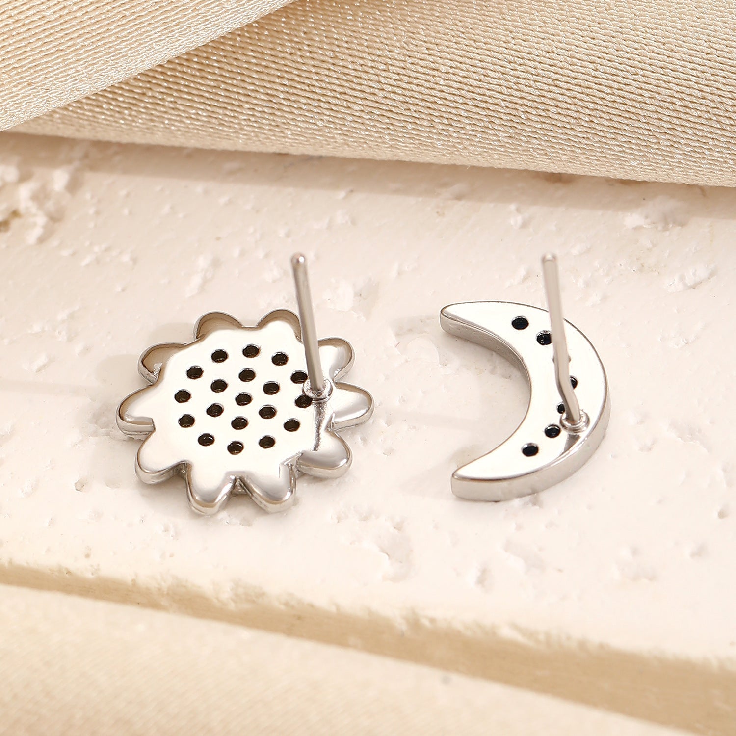 Sun And Moon Full Diamond Stainless 04